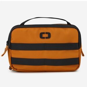 OGIO Pace Pro Dopp Kit